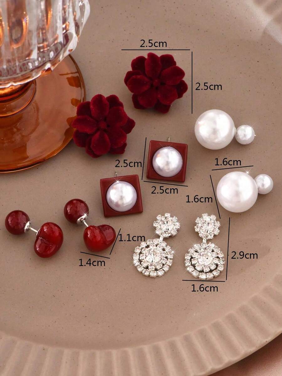 SHEIN طقم 5 أقراط خفيفة مزينة خرز وراين شكل قلب وثلج