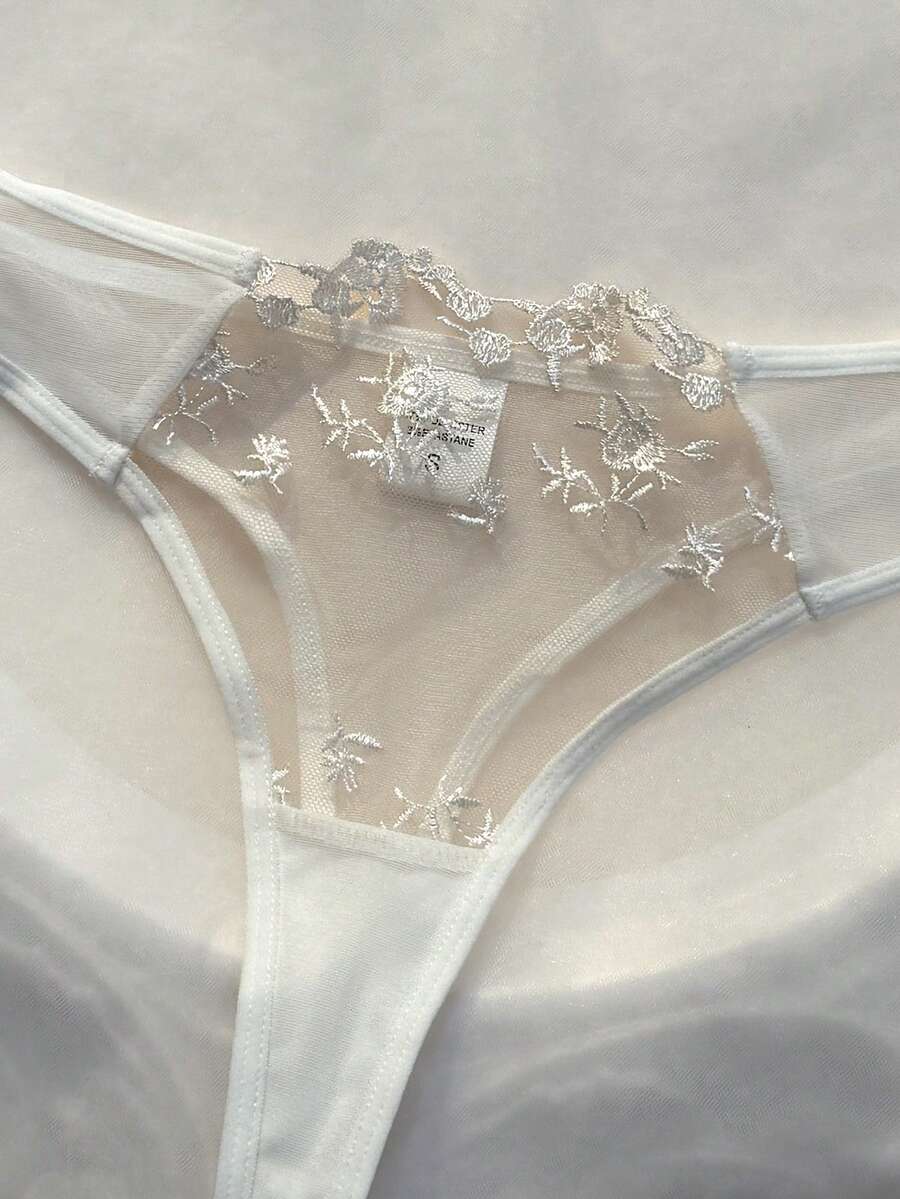 SHEIN Crystal Vow طقم لانجري رومانسي وجذاب قطعتين