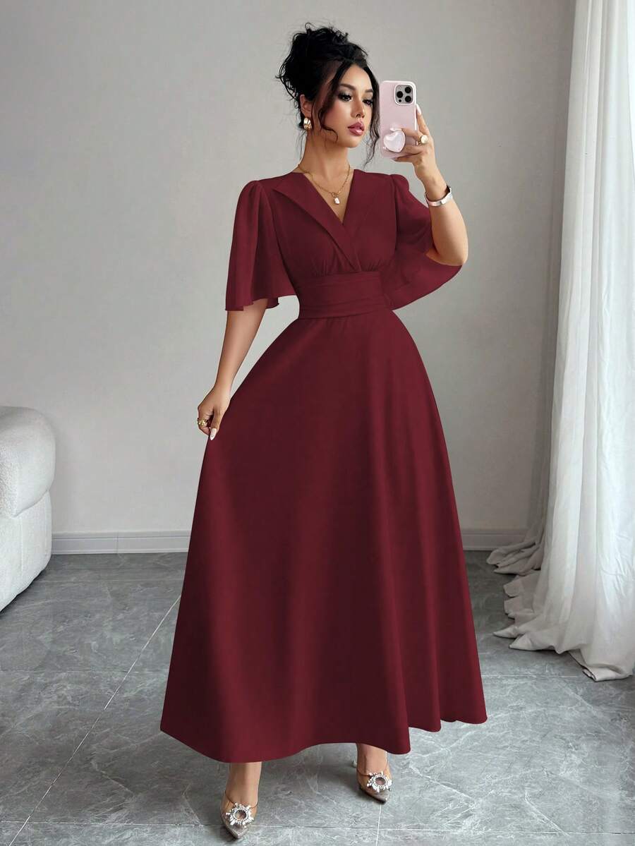 SHEIN Elenzga فستان عنابي من الشيفون بياقة وخصر مطوي بتصميم رقعي وأكمام مكشكشة