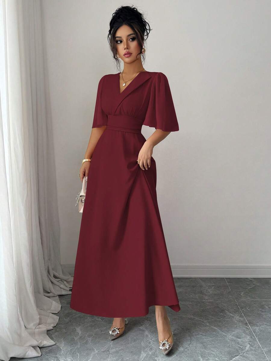 SHEIN Elenzga فستان عنابي من الشيفون بياقة وخصر مطوي بتصميم رقعي وأكمام مكشكشة