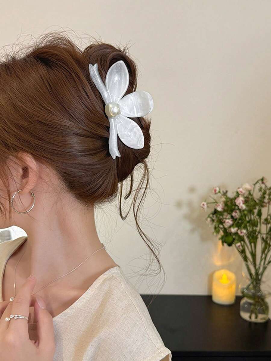 SHEIN طقم مشابك شعر 3 قطع بشكل زهرة من اللؤلؤ الصناعي بألوان متعددة