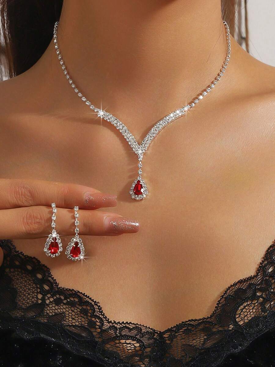 SHEIN طقم مجوهرات قلادة وأقراط بشرابات زركونيا