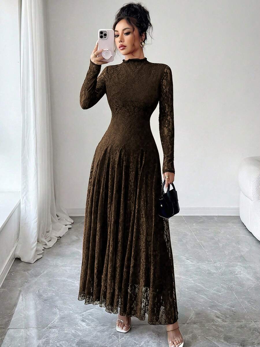 SHEIN Modelyn فستان بني بياقة عالية وخصر مشدود بالدانتيل