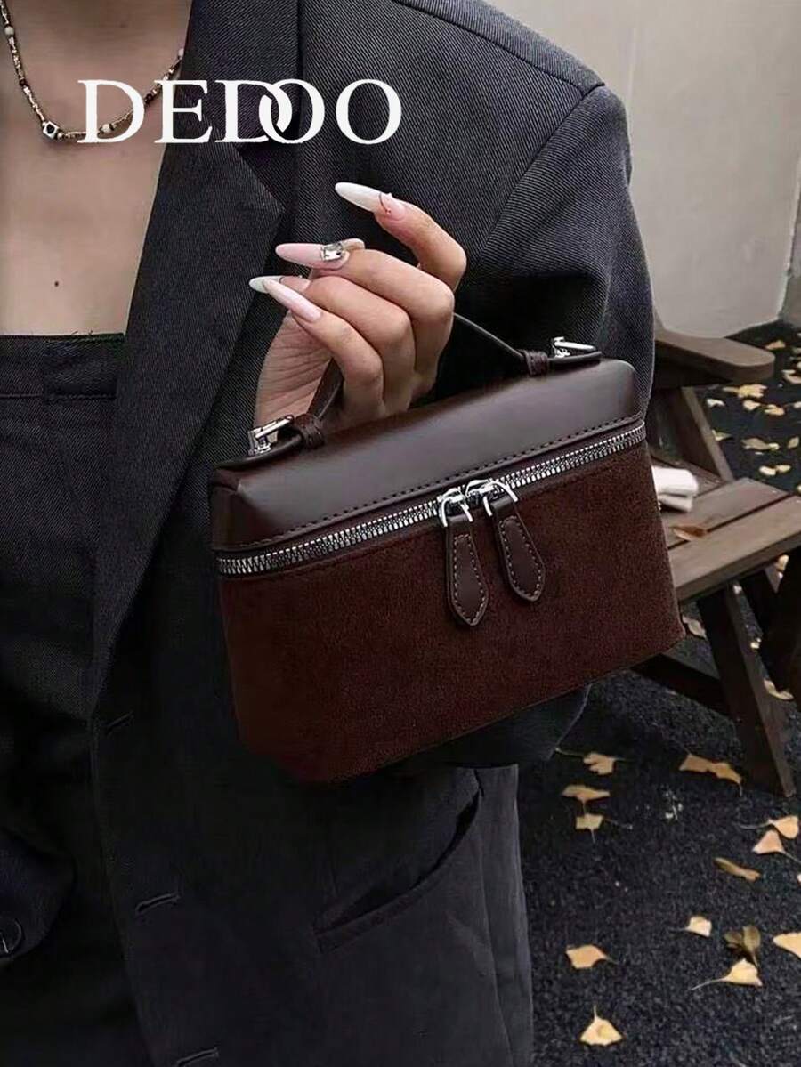 SHEIN حقيبة يد صغيرة بتصميم رقعي بلون بني داكن