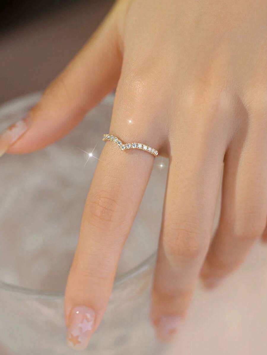 SHEIN طقم 5 خواتم نحاسية بتصميم ورقي رقيق مزينة زركونيا