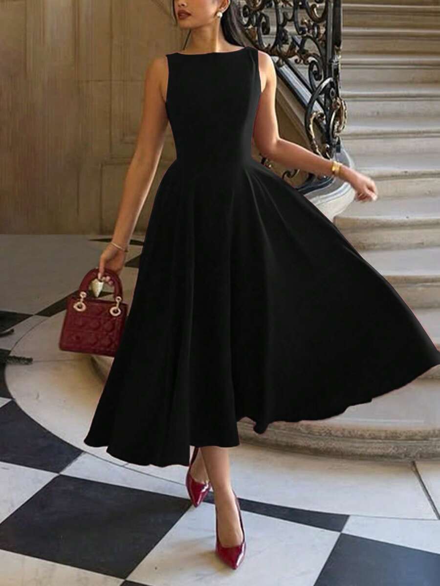 SHEIN فستان ماكسي أسود فرنسي بظهر مفتوح وخصر ضيق