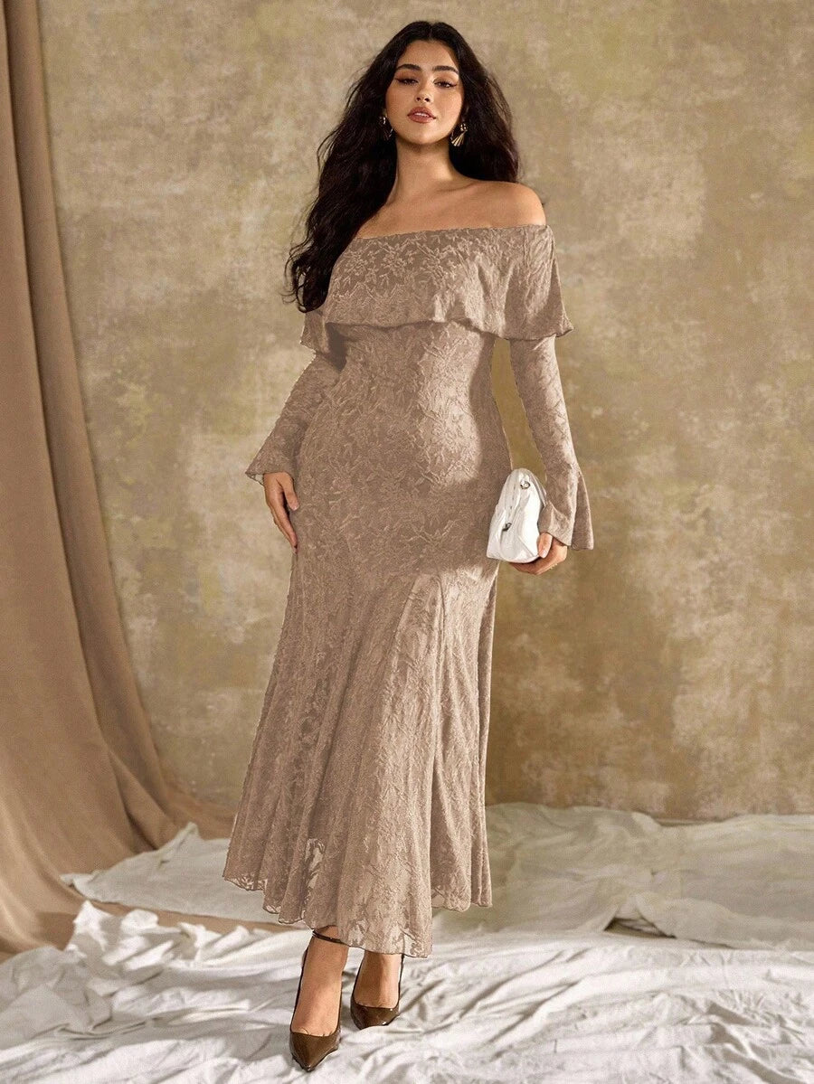 SHEIN Roveilla فستان للمقاسات الكبيرة بطبعة زهور وذيل سمكة بأسلوب فرنسي