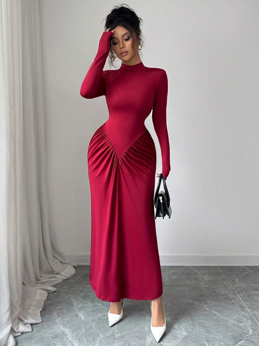 SHEIN Elenzya فستان كوكتيل ضيق بياقة عالية مطوية