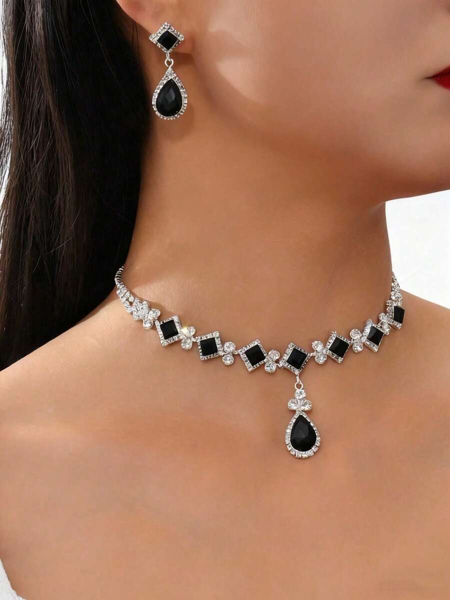 SHEIN طقم 3 قطع أقراط وقلادة بتصميم هندسي قطرة الدمع