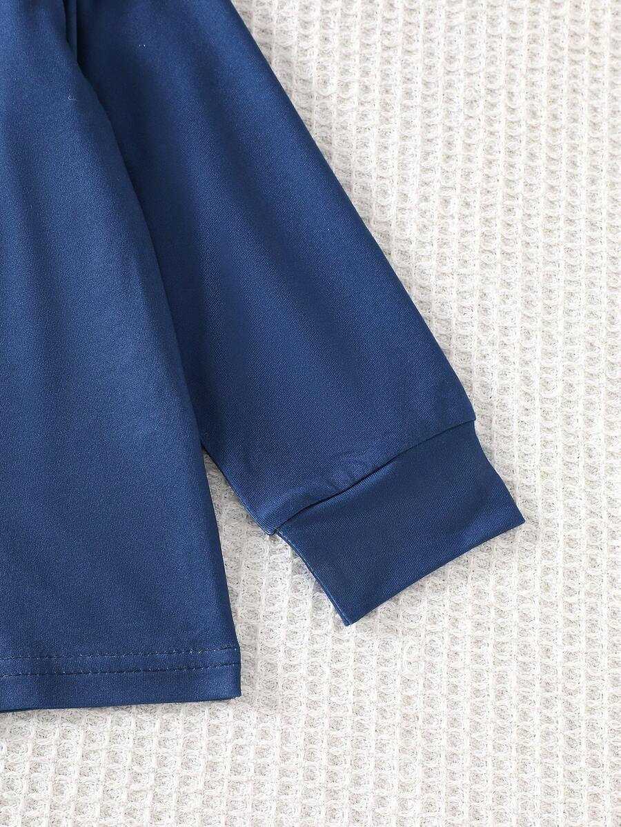 SHEIN بيجامة كاجوال 2 قطعة بنقشة سيارات بلوزة بأكمام طويلة وبنطلون