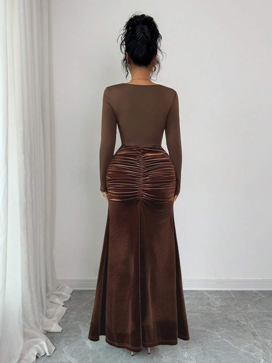 SHEIN Elenzya فستان بني مضفر على الكتف المائل ضيق الخصر