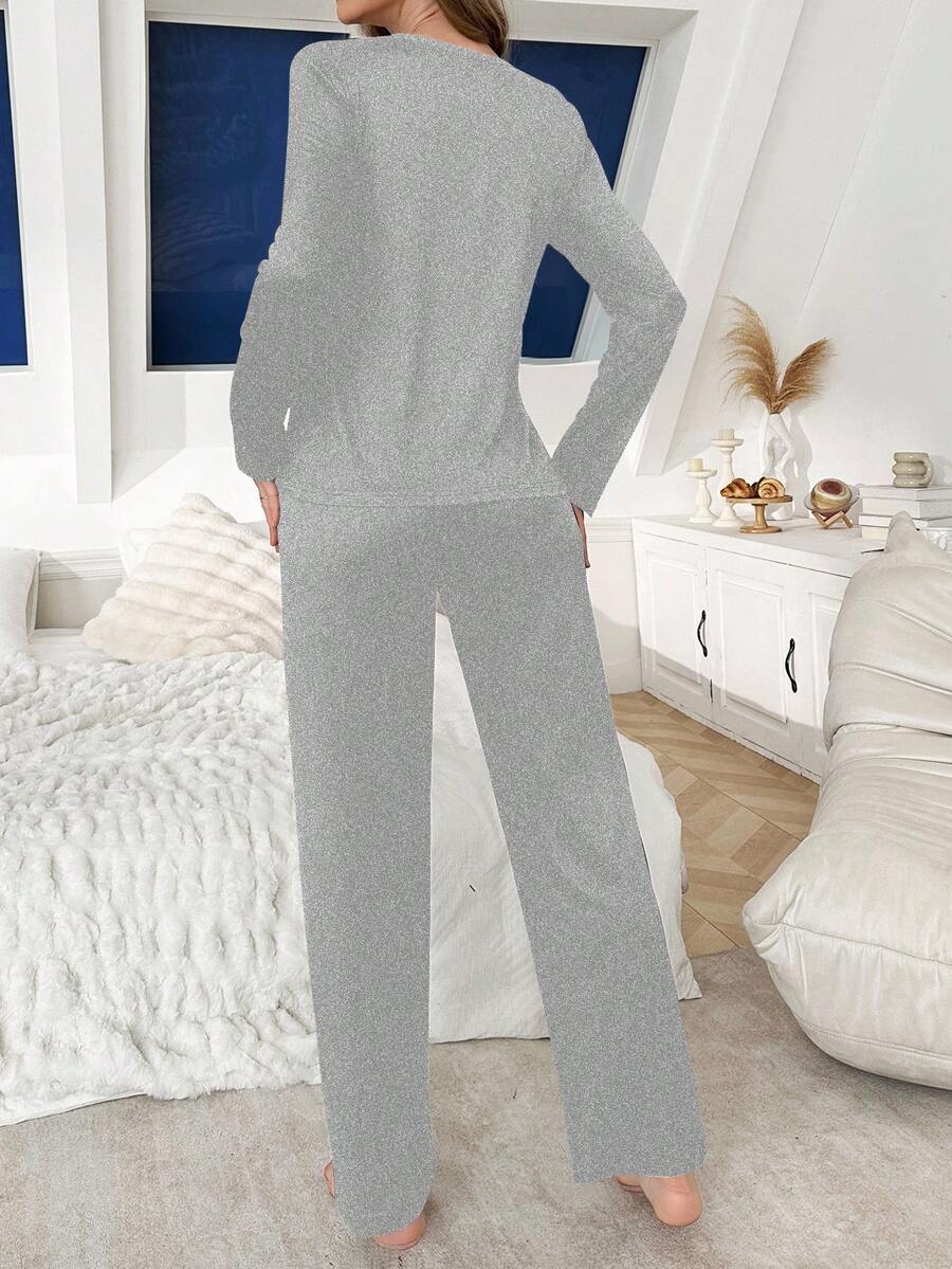 SHEIN طقم بيجامة رمادي كم طويل وبنطال فضفاض مطبوع