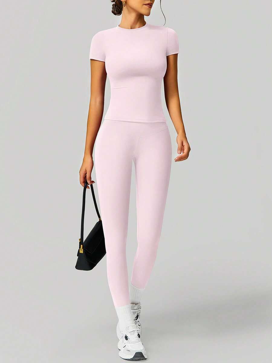 SHEIN طقم رياضي قطعتين توب قصير وبنطلون يوجا مرن