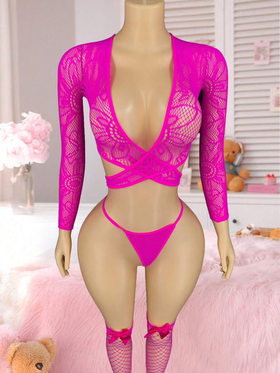 SHEIN PetitDoll مجموعة 4 قطع ملابس داخلية بوديسوت شبك وجوارب