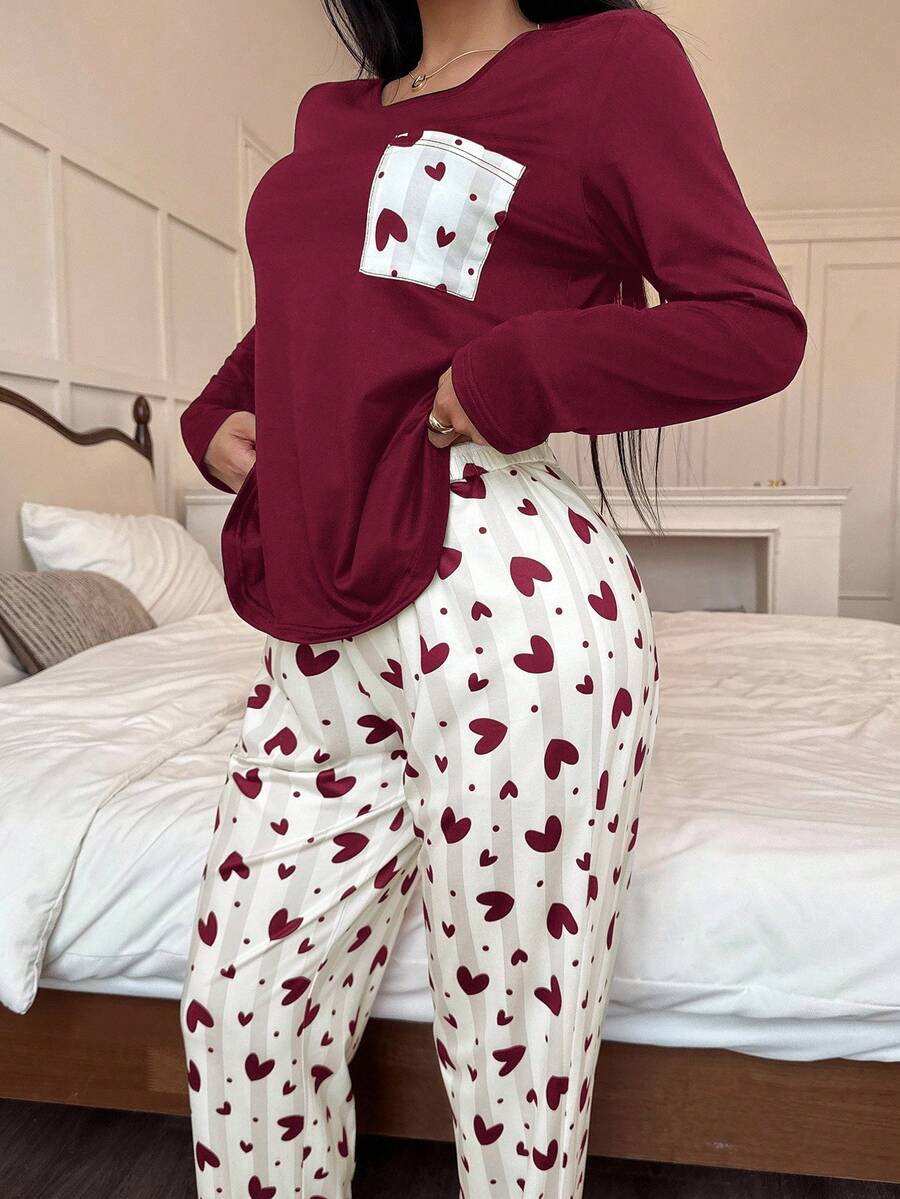 SHEIN طقم بيجامة بأكمام طويلة وطبعة قلوب