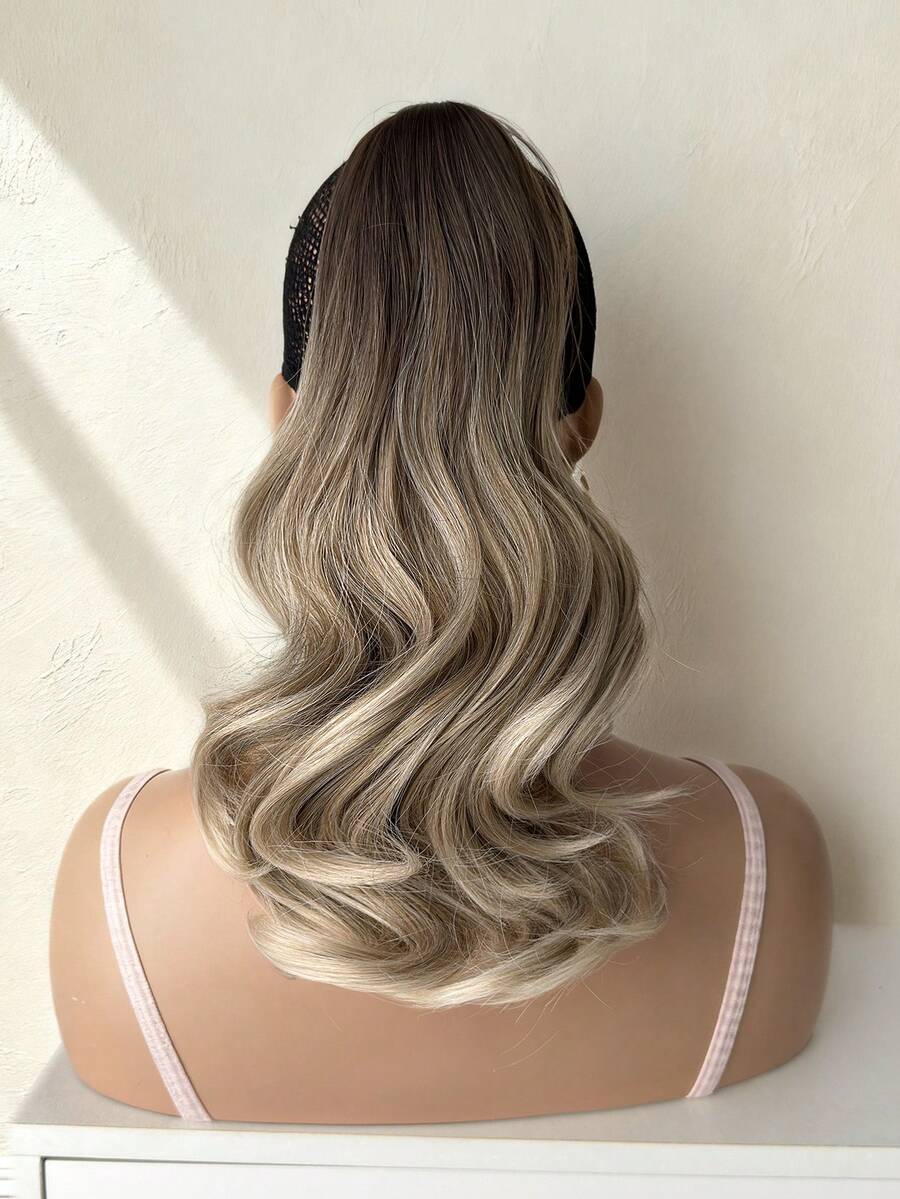 SHEIN باروكة شعر بشكل ذيل حصان قصيرة 12-14 بوصة مموجة