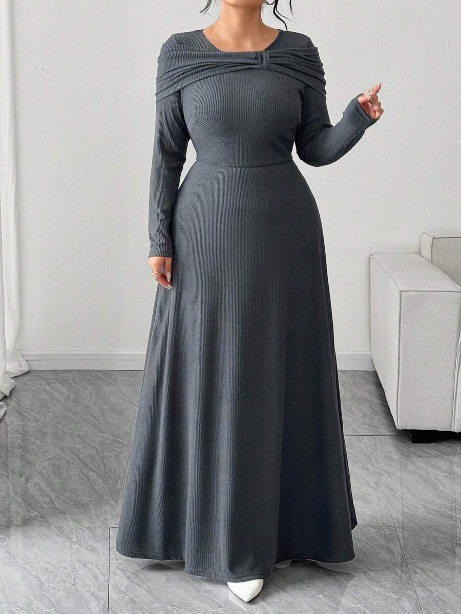SHEIN Elenzga فستان رمادي طويل الأكمام مقلم للمقاسات الكبيرة