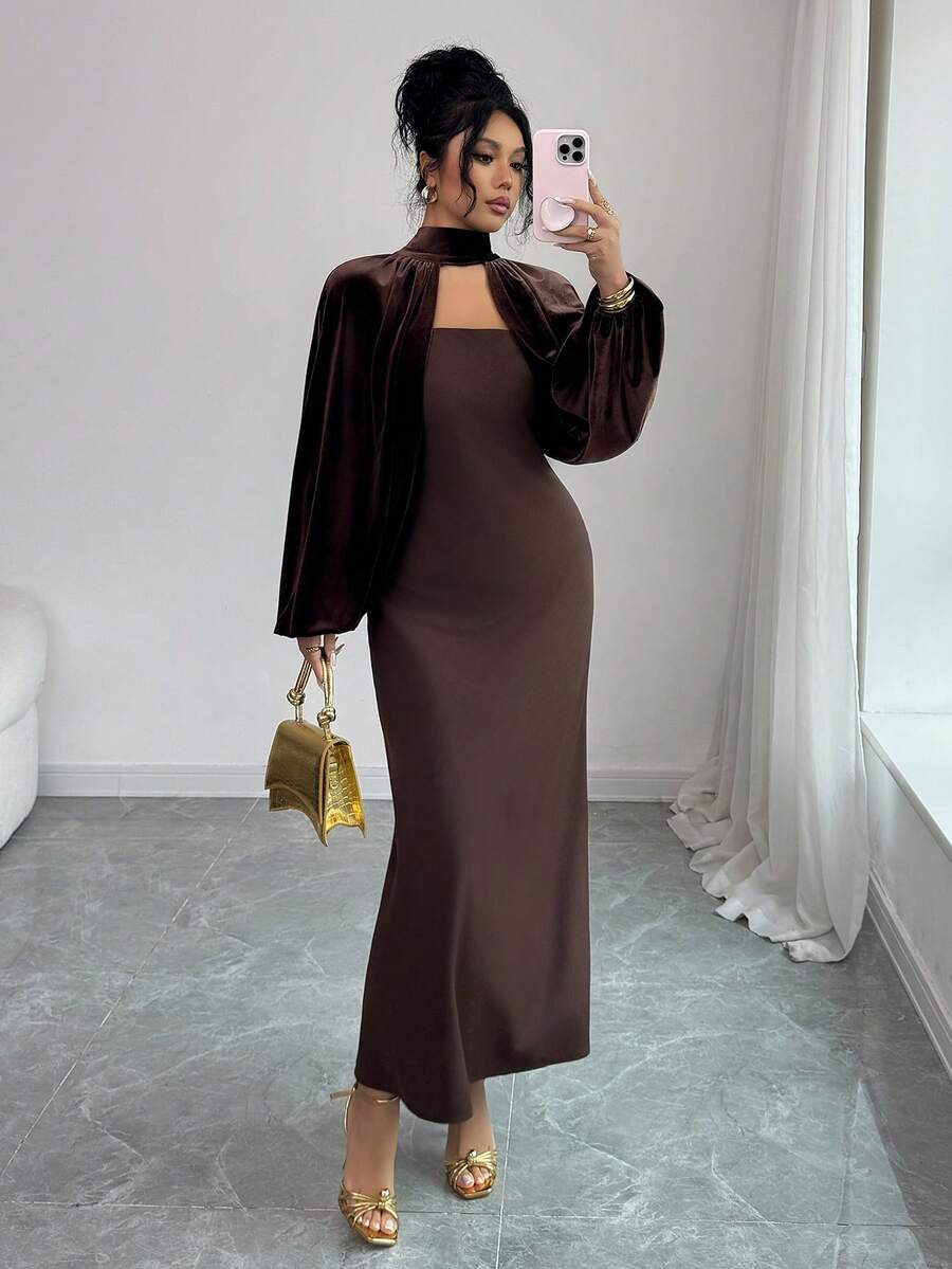 SHEIN Elenzya فستان مخملي بياقة عالية وظهر مفتوح وأكمام خفافيش