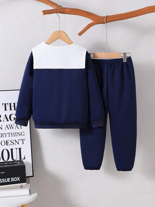 SHEIN Genkimix Kids طقم أولاد بلوزة كاجوال بأكمام طويلة وبنطلون جوجر مع وشاح