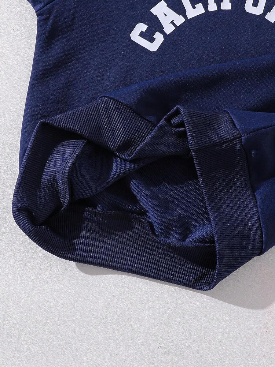 SHEIN Genkimix Kids طقم أولاد بلوزة كاجوال بأكمام طويلة وبنطلون جوجر مع وشاح