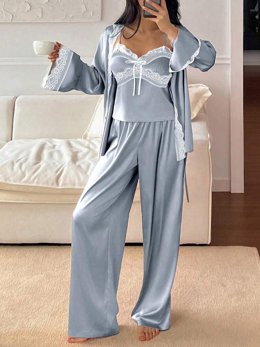 SHEIN DAZY طقم بيجامة 3 قطع من الساتان والدانتيل روب وتوب كامي وبنطلون طويل