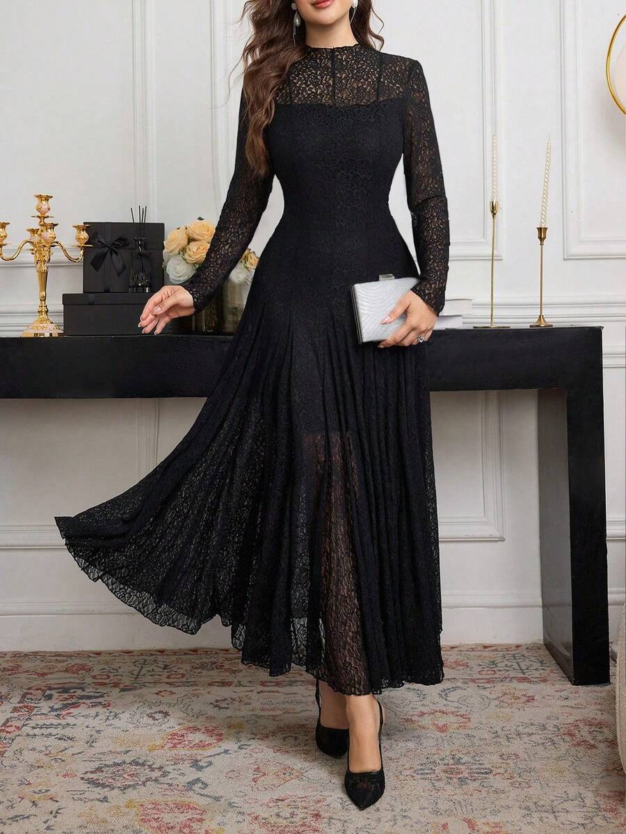 SHEIN Modelyn فستان دانتيل أسود أنيق