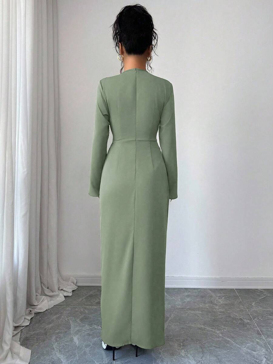 SHEIN Elenzga فستان اخضر بتصميم متقاطع وأكمام طويلة وشق