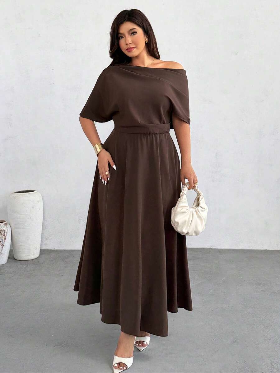 SHEIN Firerie فستان للمقاسات كبيرة برقبة غير متماثلة وخصر مربوط