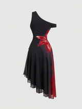 SHEIN MOD فستان كنزة أسود بطبعات زهور حمراء عتيقة
