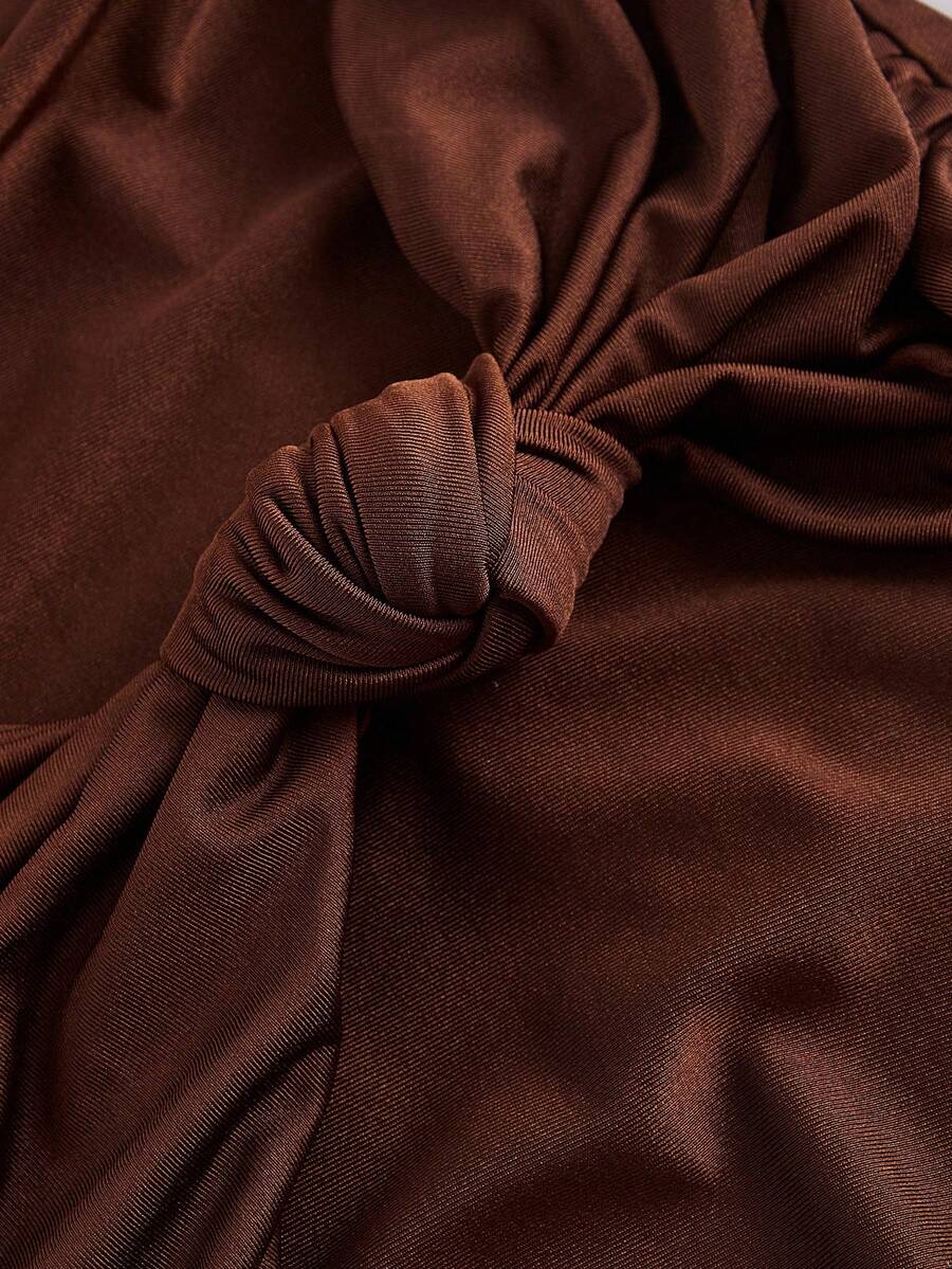 SHEIN MOD فستان بني ضيق بياقة متدلية