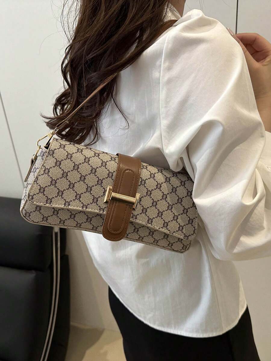 SHEIN حقيبة كتف بنقشة تمساح بلون كاكي