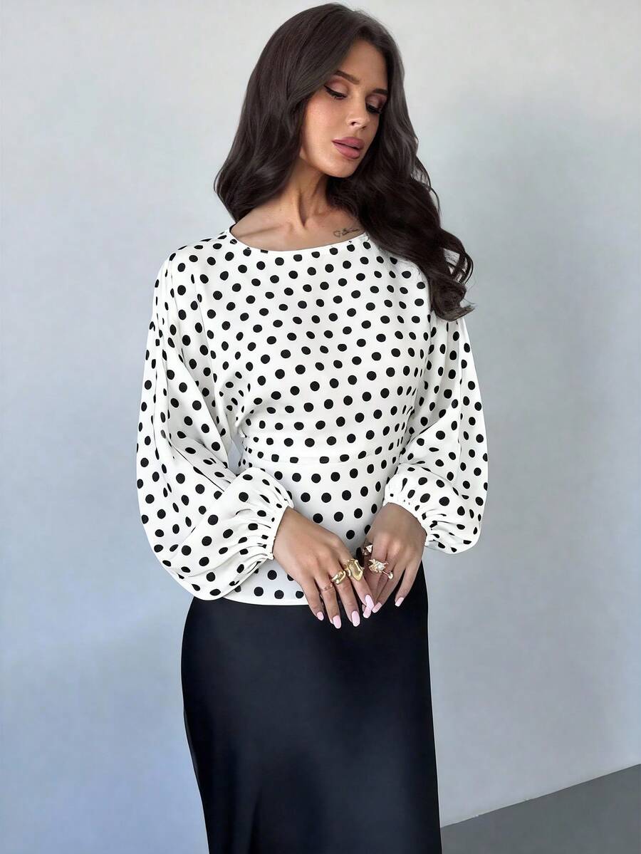 SHEIN Firerie بلوزة بياقة دائرية وأكمام خفاش طويلة مع ربطة خصر