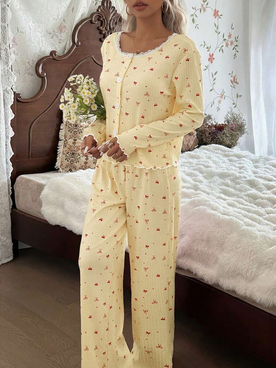 SHEIN بيجامة صفراء برقبة دائرية مزينة بفيونكة والدانتيل