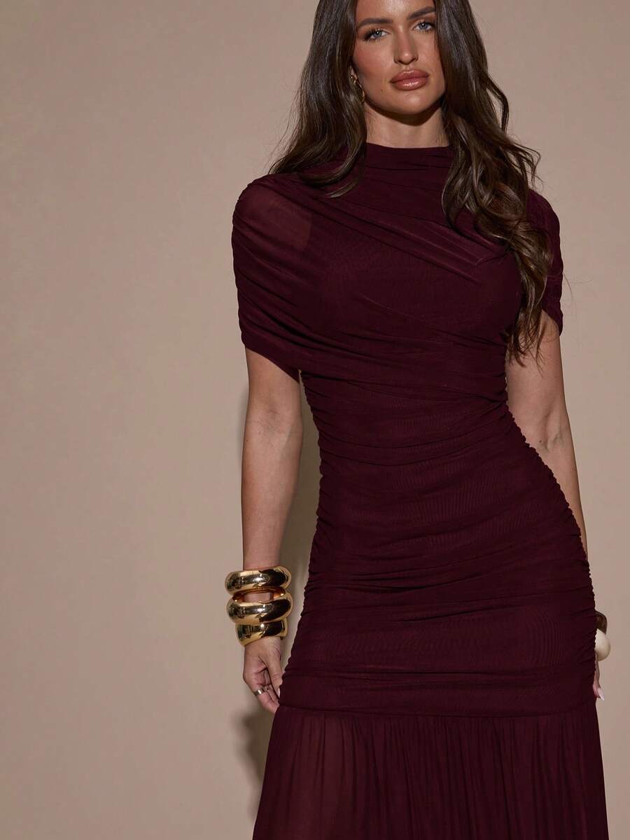 SHEIN BAE فستان ضيق بتصميم مطوي أنيق