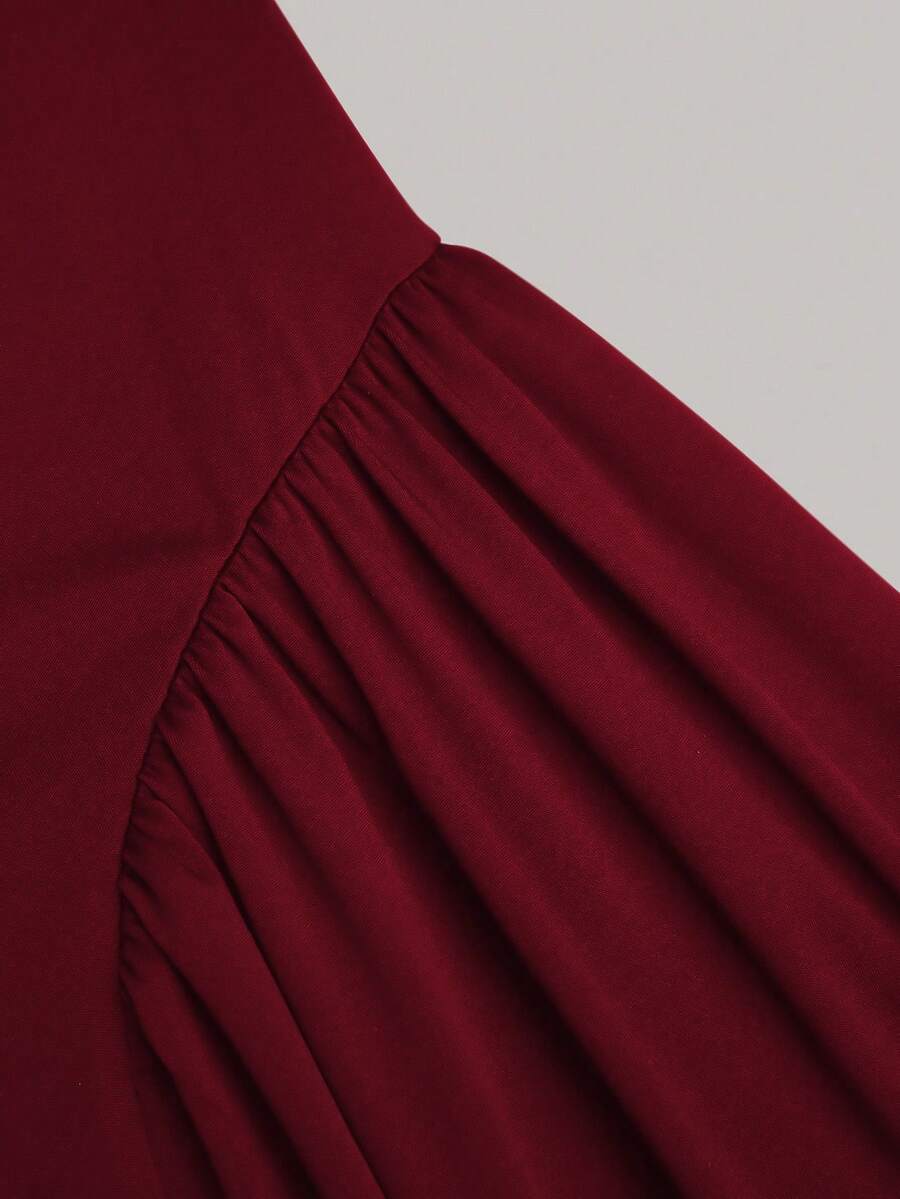 SHEIN Grovea فستان عنابي متوسط الطول بأكتاف منحنية
