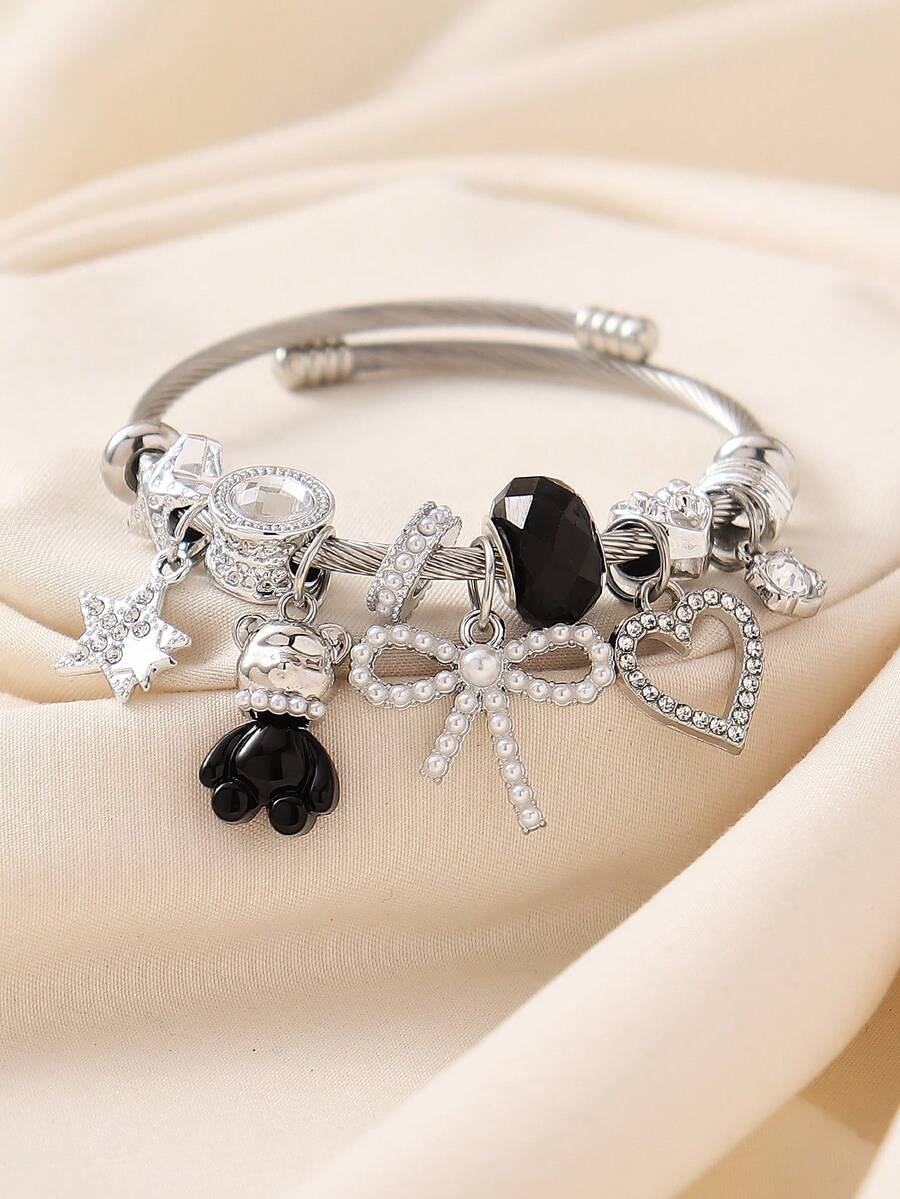 SHEIN سوار فولاذي مطعم باللؤلؤ بتصميم دب وفراشة وقلب ونجمة