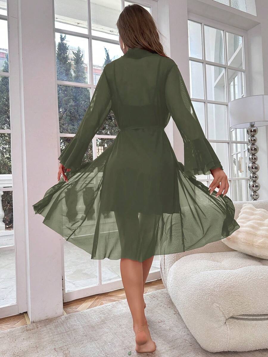 SHEIN Snug Zone فستان نوم بلون أخضر بحمالات رفيعة وروب