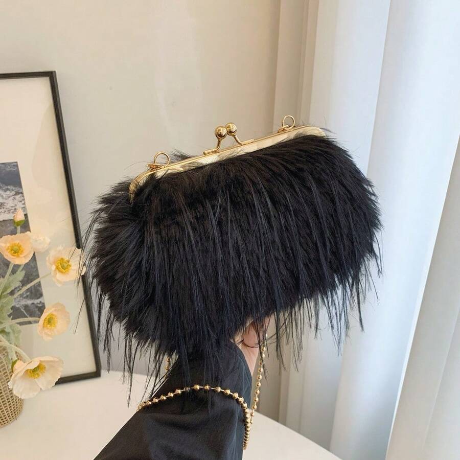 SHEIN حقيبة كلاتش مبطنة مع حزام سلسلة