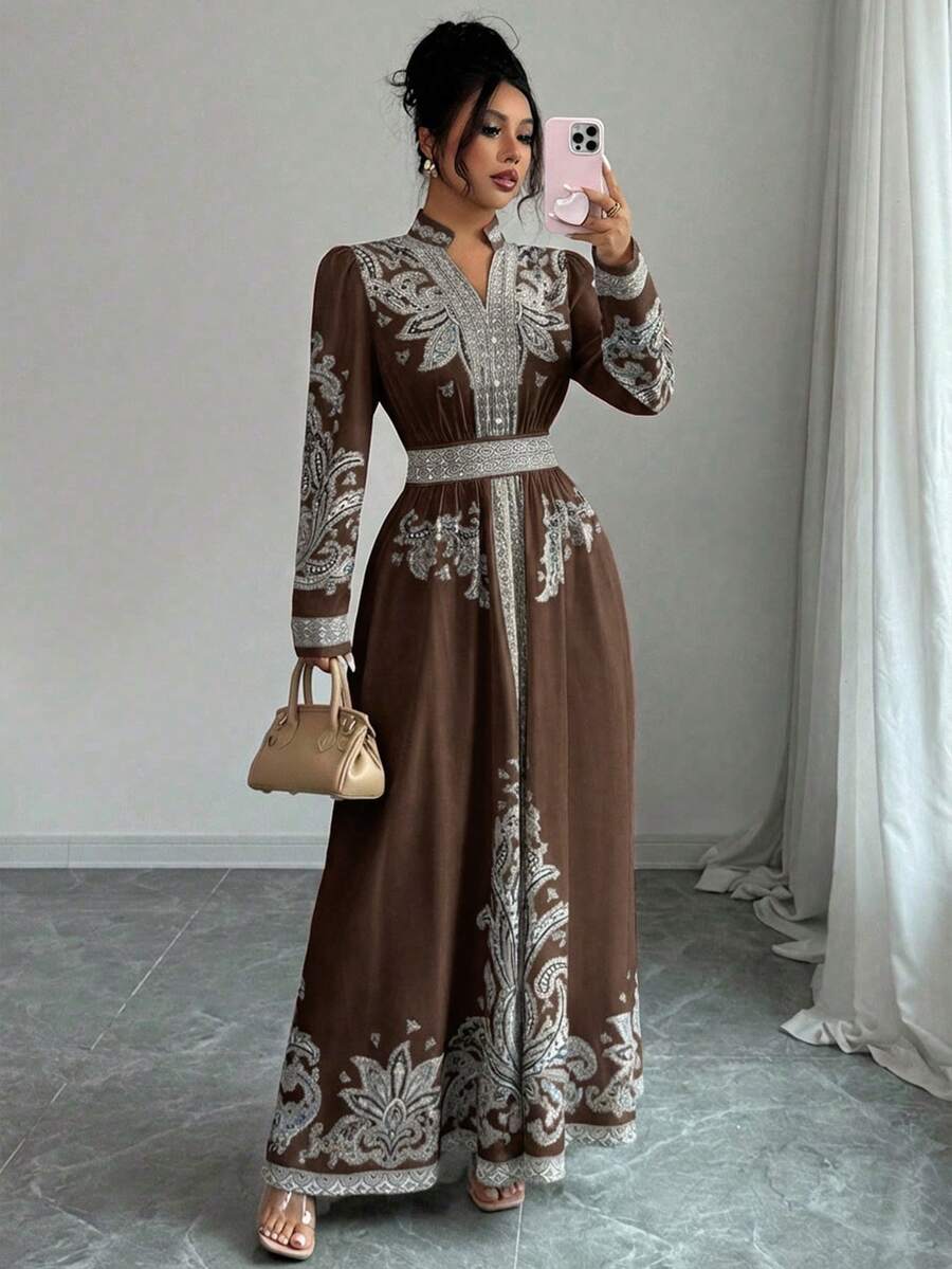 SHEIN Rafferiza فستان بطبعة زهرية بأكمام فانوس وذيل مكسر