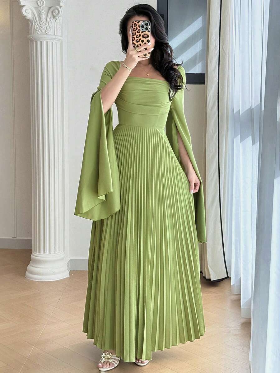 SHEIN Modelyn فستان أخضر بأكمام طويلة مطوي بياقة مربعة