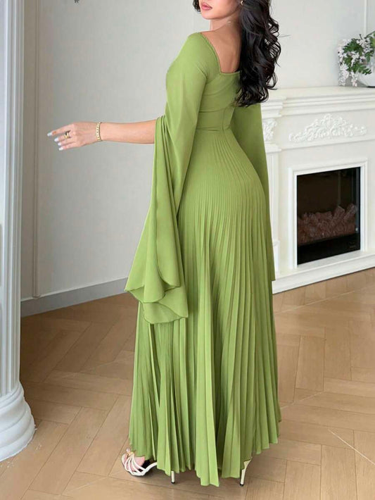 SHEIN Modelyn فستان أخضر بأكمام طويلة مطوي بياقة مربعة