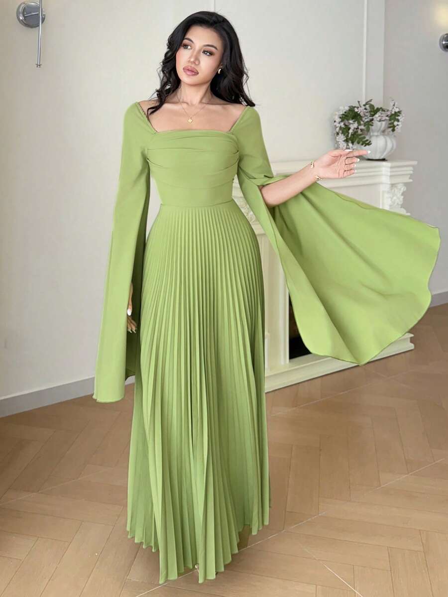 SHEIN Modelyn فستان أخضر بأكمام طويلة مطوي بياقة مربعة