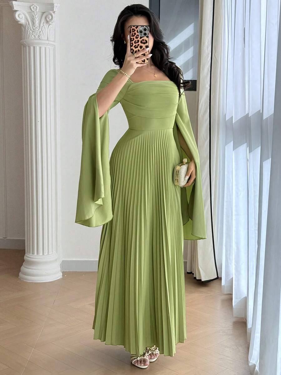SHEIN Modelyn فستان أخضر بأكمام طويلة مطوي بياقة مربعة