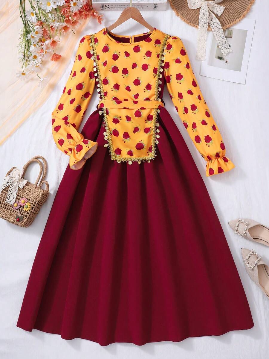 SHEIN فستان أحمر مطبوع بتصميم لوحات بأكمام طويلة ورقبة دائرية