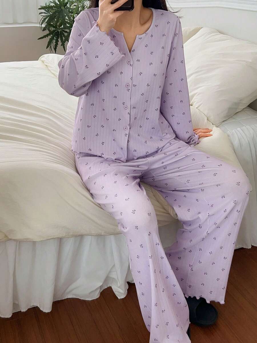 SHEIN DAZY طقم بيجامة نسائي مع ربطة عنق بطبعة زهور صغيرة