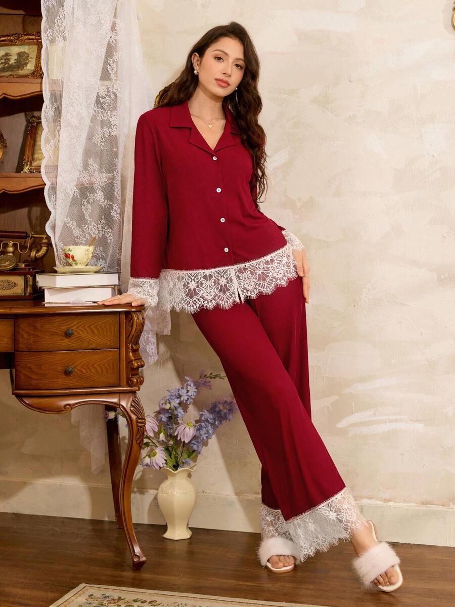 SHEIN Côtesoire بيجامة نسائية 2 قطعة بلون عنابي بتطريز دانتيل