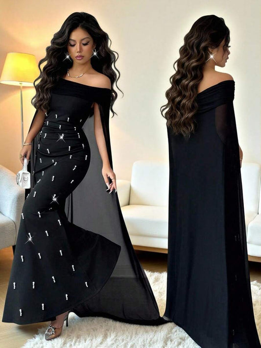 SHEIN Rafferiza فستان أسود محبوك ضيق الخصر بتصميم كيب وزخرفة لؤلؤ وطيات