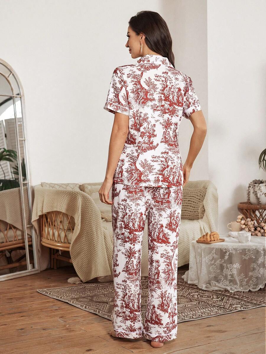 SHEIN Serenescape طقم بيجامة بكم قصير وتصميم مطبوع