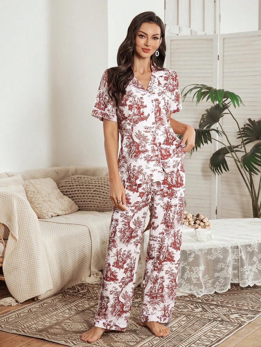 SHEIN Serenescape طقم بيجامة بكم قصير وتصميم مطبوع