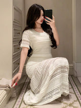 SHEIN DAZY فستان أبيض ضيق برقبة دائرية وكشكشة دانتيل